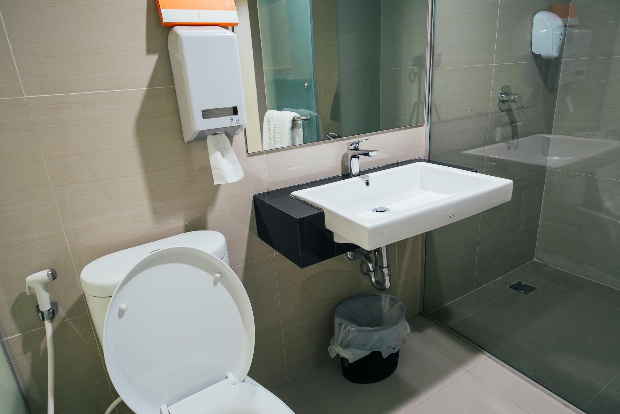 Alpha Hotel Pekanbaru Extérieur photo