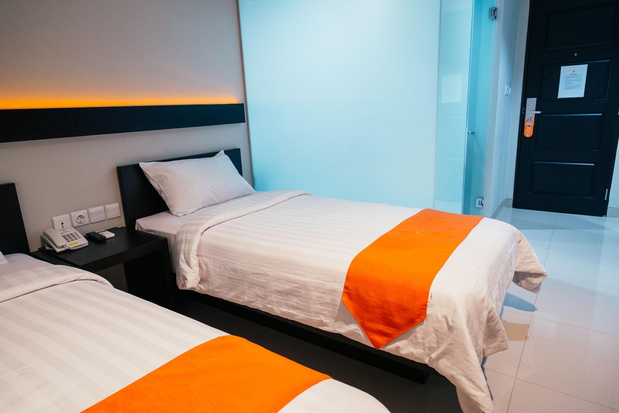 Alpha Hotel Pekanbaru Extérieur photo
